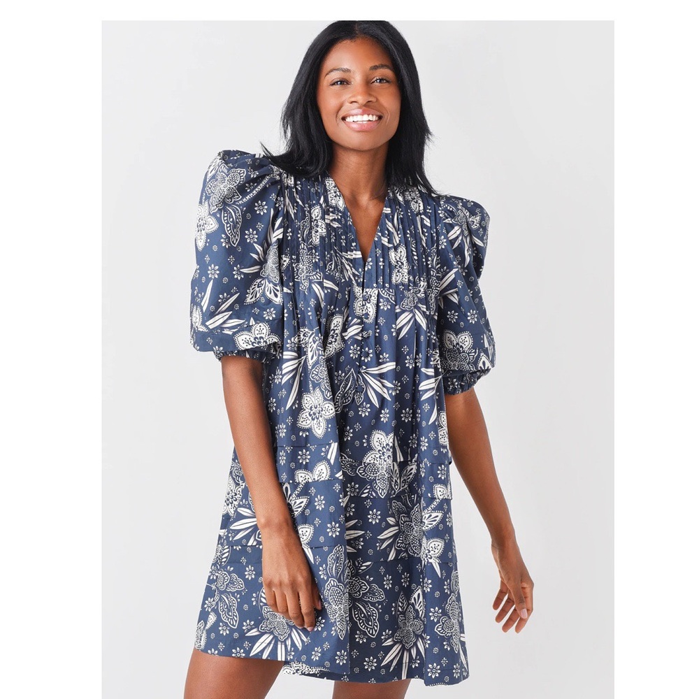 Hunter Bell Jenkins Dress White and Navy Tie Dye Print size XS Puff Sleeve